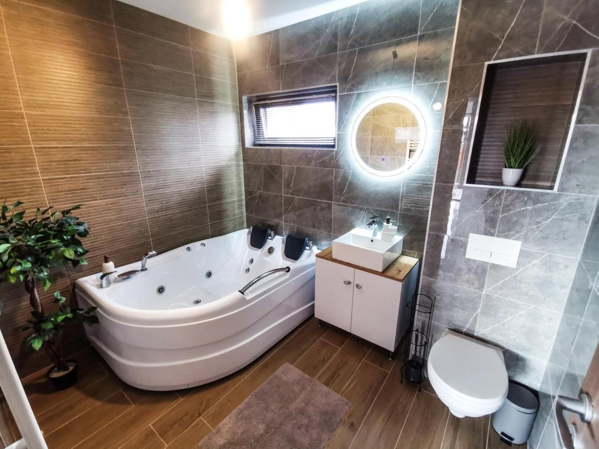 Nova House Apartments Delnita  Bagian luar foto